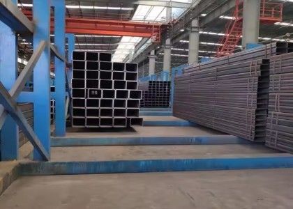 ASTM A500 prostokątne stalowe przejścia pustkie z obsługą obróbki odwijania i powierzchnią barwną