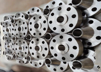 Kołnierz wsuwany ze stali olejoodpornej, nierdzewnej, do połączeń gwintowanych - wydajność