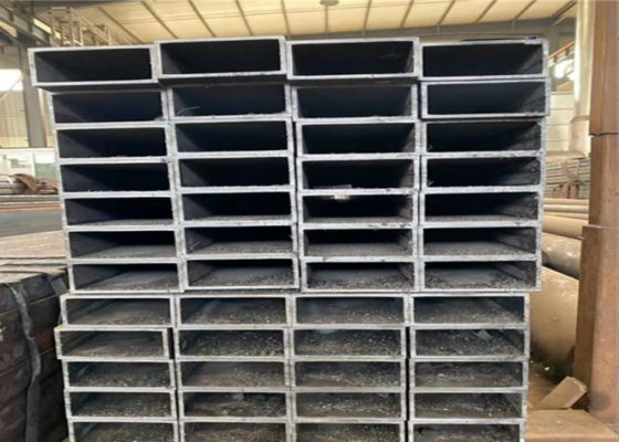 Profile stalowe S235JR o średnicy zewnętrznej 15-1000mm, czarne, prostokątne